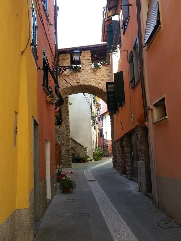 La Luna Nel Borgo Brugnato Eksteriør billede
