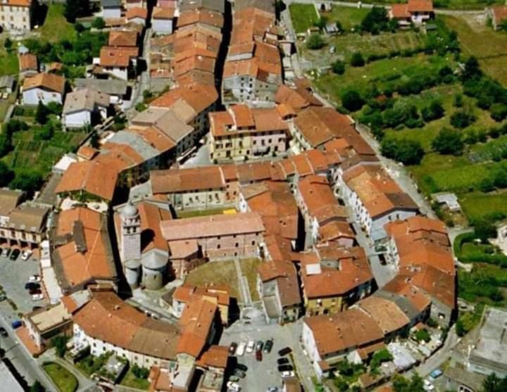 La Luna Nel Borgo Brugnato Eksteriør billede